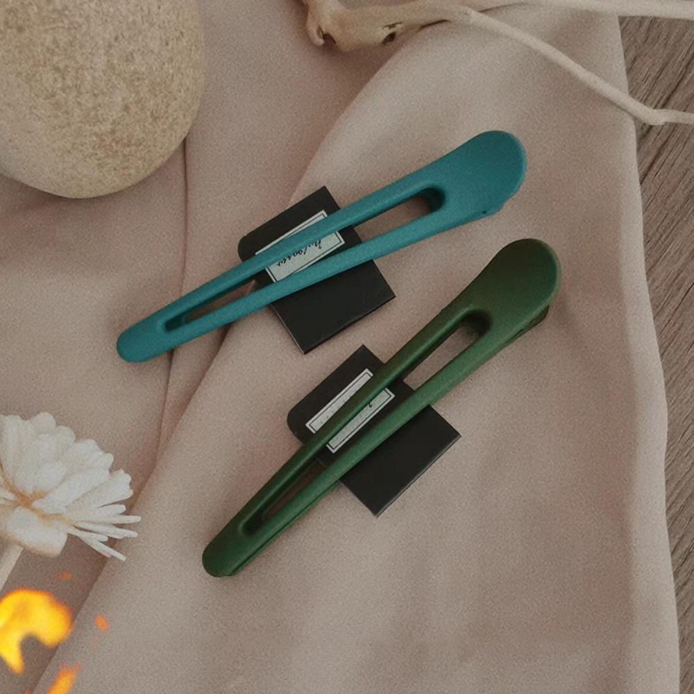 2pc Fashion Big Solid Hairpin Hair Side Clips for Girls Women Ladies Daily Functional Makeup Hair AccessoriesTool