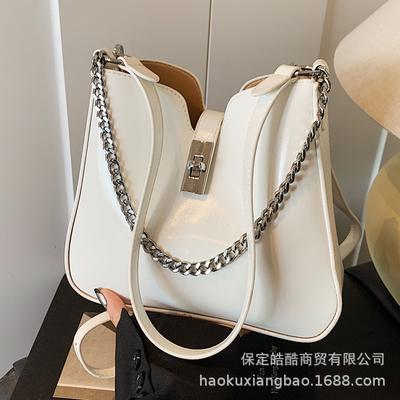 Premium Commuter Large-capacity Bag Women's 2025 New Summer Versatile Shoulder Messenger Bag Mother Bucket Bag