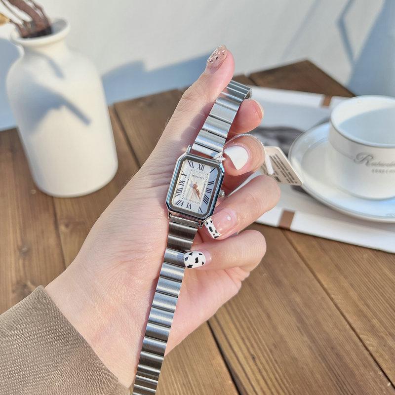 

Retro Watch Women S Niche High-End Style Light Luxury College Student Temperament Belt Women S Roman Watch
