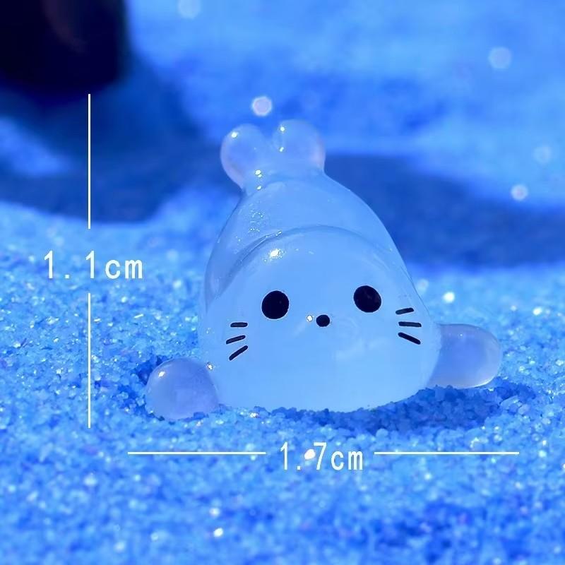 

10/20/50pcs Kawaii Luminous Mini Seal Pup Resin Glow At Night Marine Animal Figurines Ornament Fairy Garden DIY Accessories 10pcs