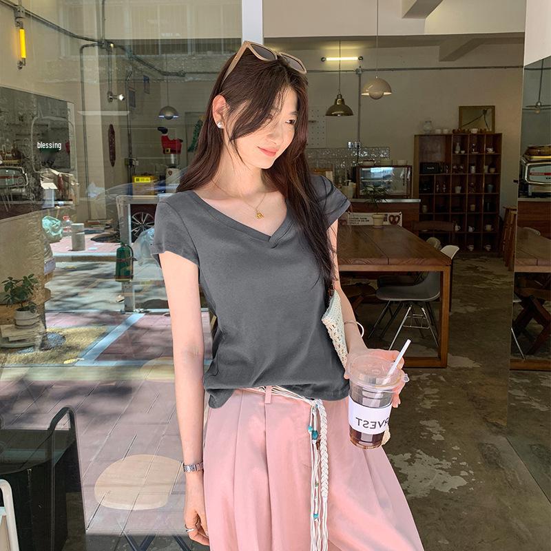 French Slim V-Neck Short-Sleeve White T-Shirt for Women - Summer 2026 New Arrival