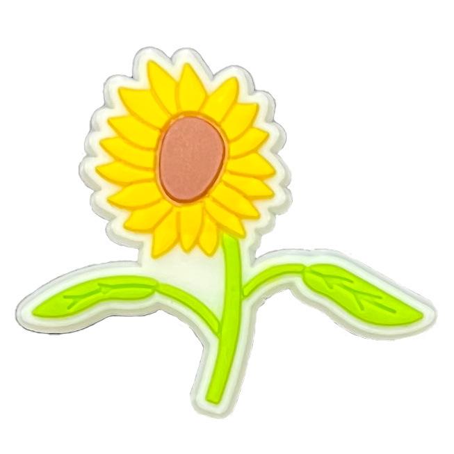 Cartoon Beach Wave Clog Shoes with Cute Floral Buckles and Soft Rubber Accessories