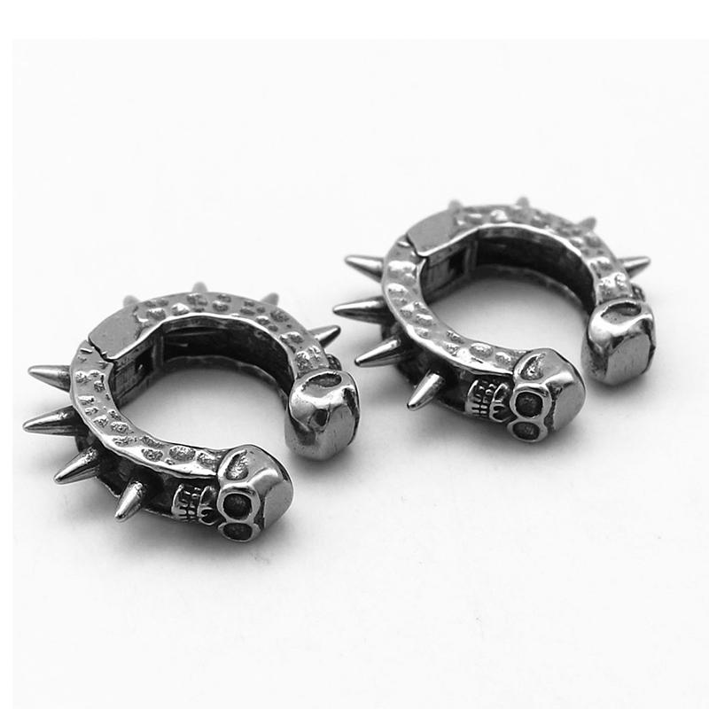 Stainless Steel Retro Black Skull Clip Earring Women Punk Hip Hop Hypoallergenic Earrings Fashion Charm Male Jewelry Accessories