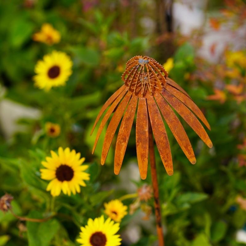 Rusty Echinacea Garden Art Stake Iron Plant Sculpture Weather Resistant Outdoor Decoration for Flower Beds Lawn