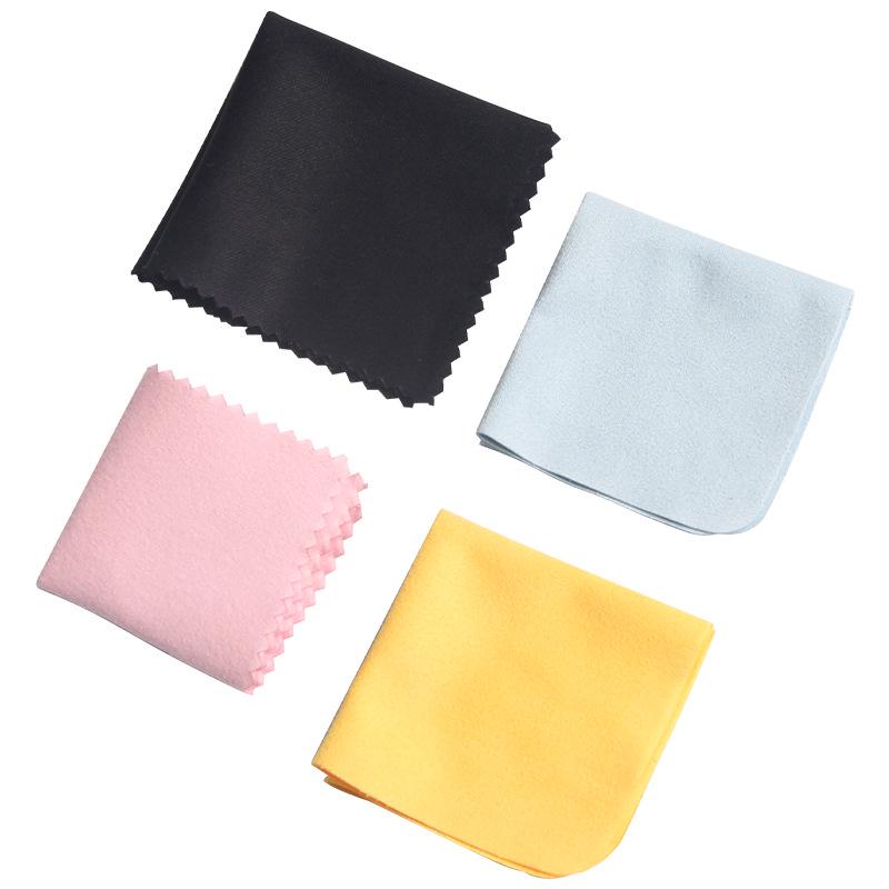 Multi-Purpose Suede Cloth: Ideal for Watches, Pianos, Mirrors, Jewelry, Mobile Screens, and Eyeglasses.