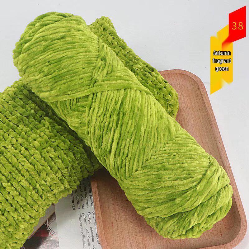 Chenille Golden Silk Velvet Yarn Ball - Medium Thick Glossy Yarn for Hand Knitting and Crochet Slippers.