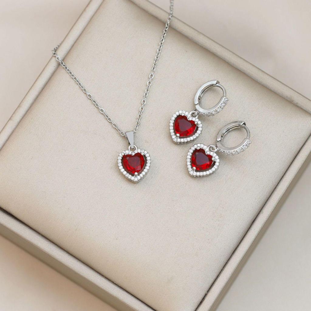 Women's Red Heart Jewelry Set: Necklace, Earrings, and Ear Cuffs - Japanese & Korean Niche Design for Autumn/Winter.