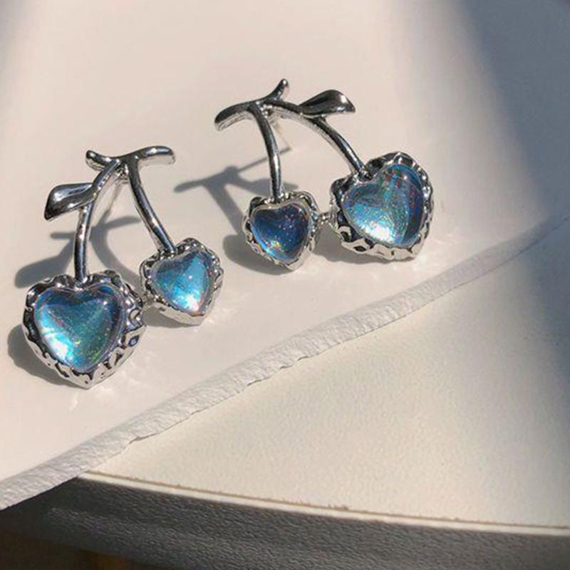 

Женские серьги-пусеты из лунного камня и вишни, милые и очаровательные украшения, маленькие свежие фруктовые серьги, подарок