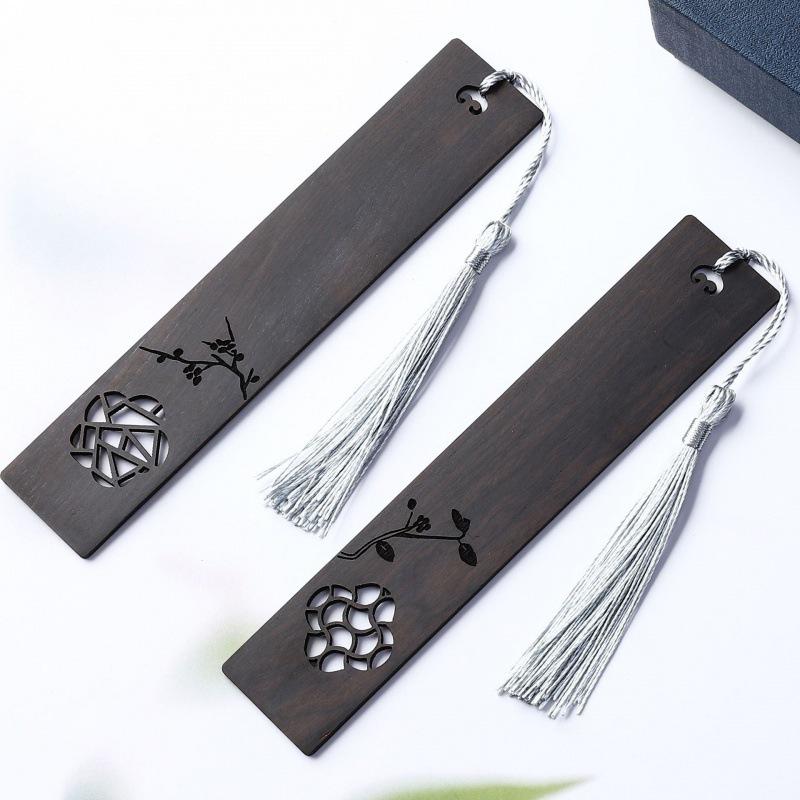 Ebony Plum Blossom Window Lattice Bookmark Set: Customizable Logo & Name, Red Bean Acacia Pair - Cultural and Creative Gift
