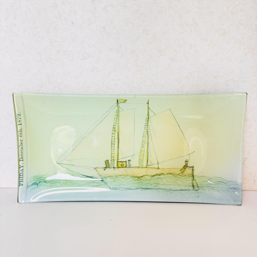 

[USED] Rare, one-of-a-kind John Derian glass tray with signature, perfect as a gift or interior decoration.