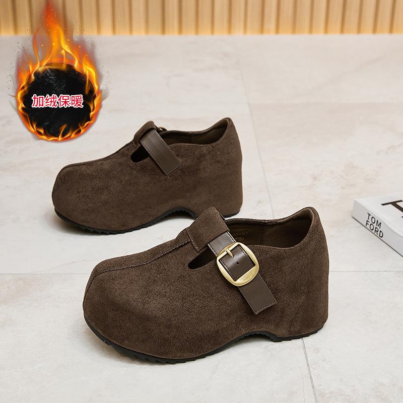 

2025 autumn and winter leather platform beanie shoes velvet boken shoes big head casual single shoes muffin shoes loafers retro 40