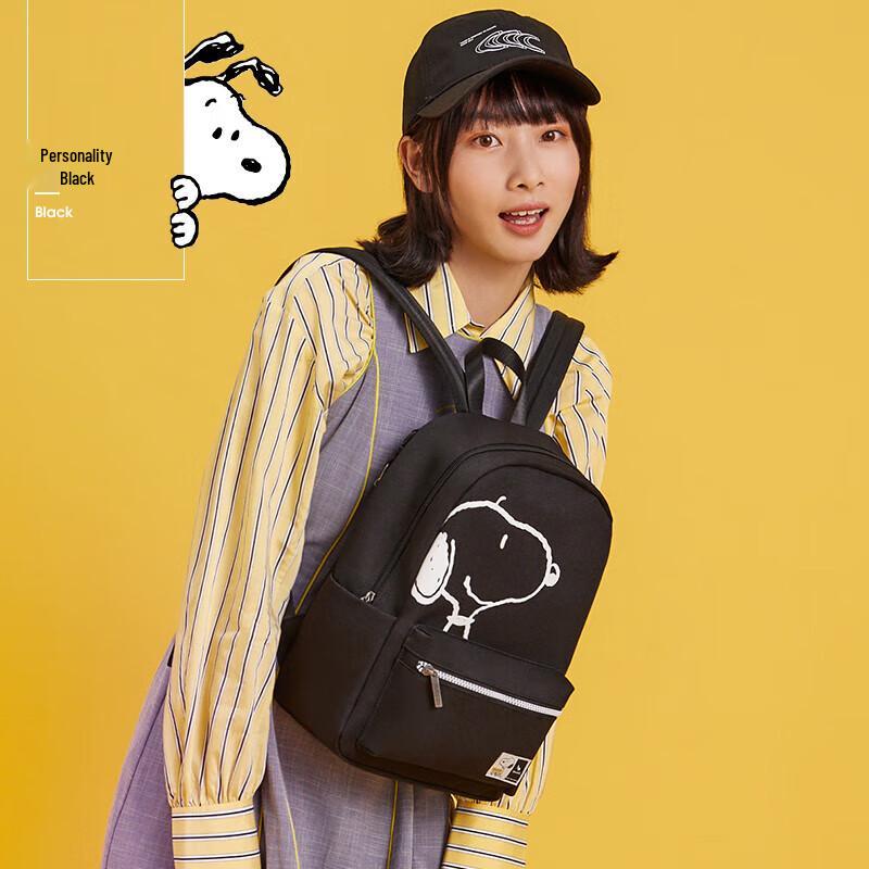OIWAS Snoopy Fashion Student Backpack OCB4361S