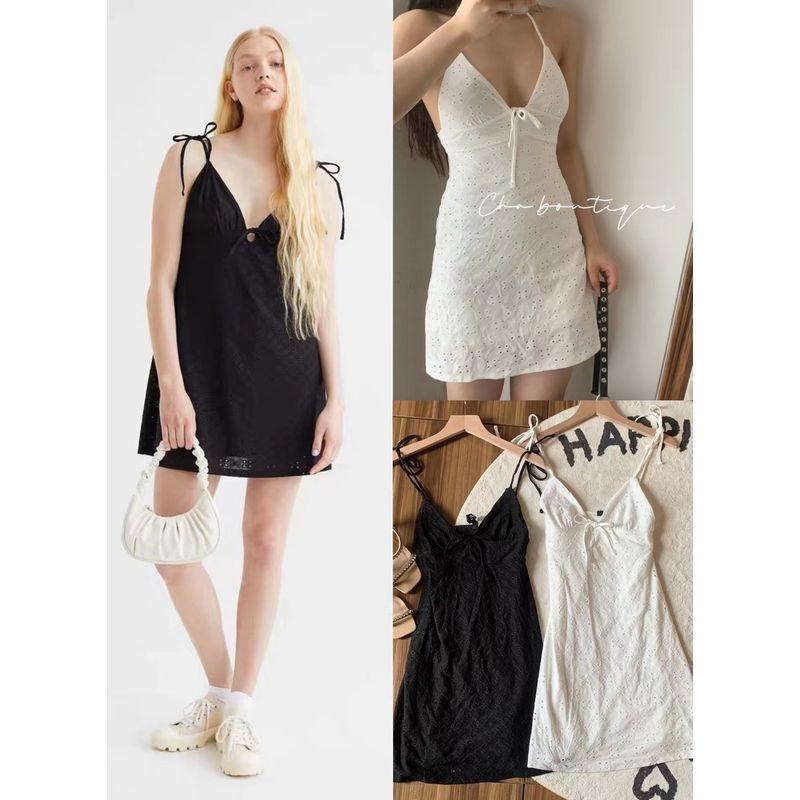 

H * Yuan Pure White Or Black Holiday Feeling Cut Out Embroider Deep V-neck Lace up Sling Dress White (flawed XL