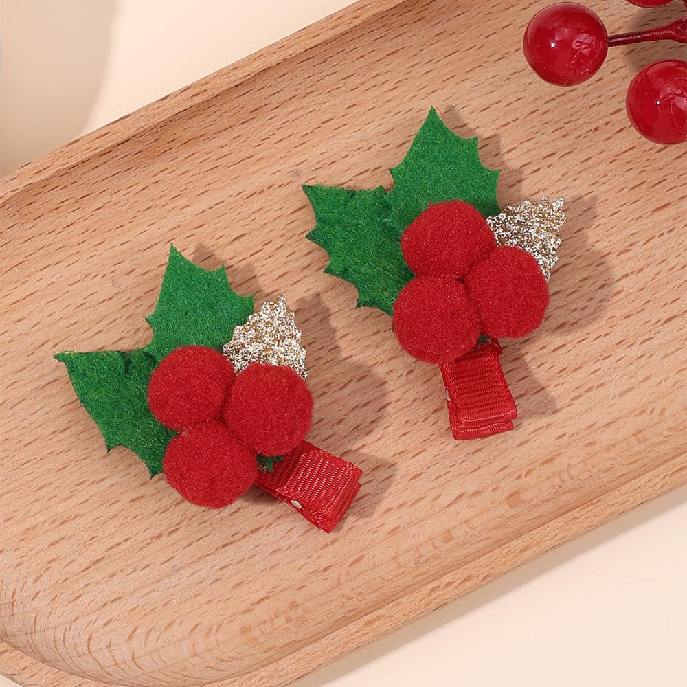 Weihnachts-Stechpalmen-Haarklammern für Mädchen Rote Beeren Grüne Blätter Filz-Haarnadeln Festlicher Haarschmuck Niedliche Weihnachtsfeier Haardekoration