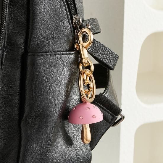 

Keychain Mushroom Shape Fade-Resistant Alloy Keyring Bags Cars Keys Decoration Key Holder Women фіолетовий