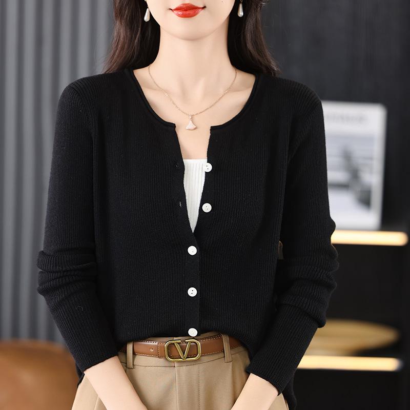 

Осенний женский трикотаж с V-образным вырезом и длинными рукавами кардиган XXL чёрный