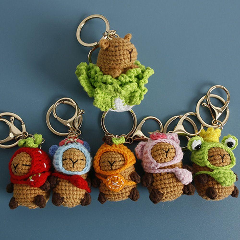 Cartoon Capybara Keychains Wool Making Crochet Keyrings Knitting Capybara Doll  Small Toy