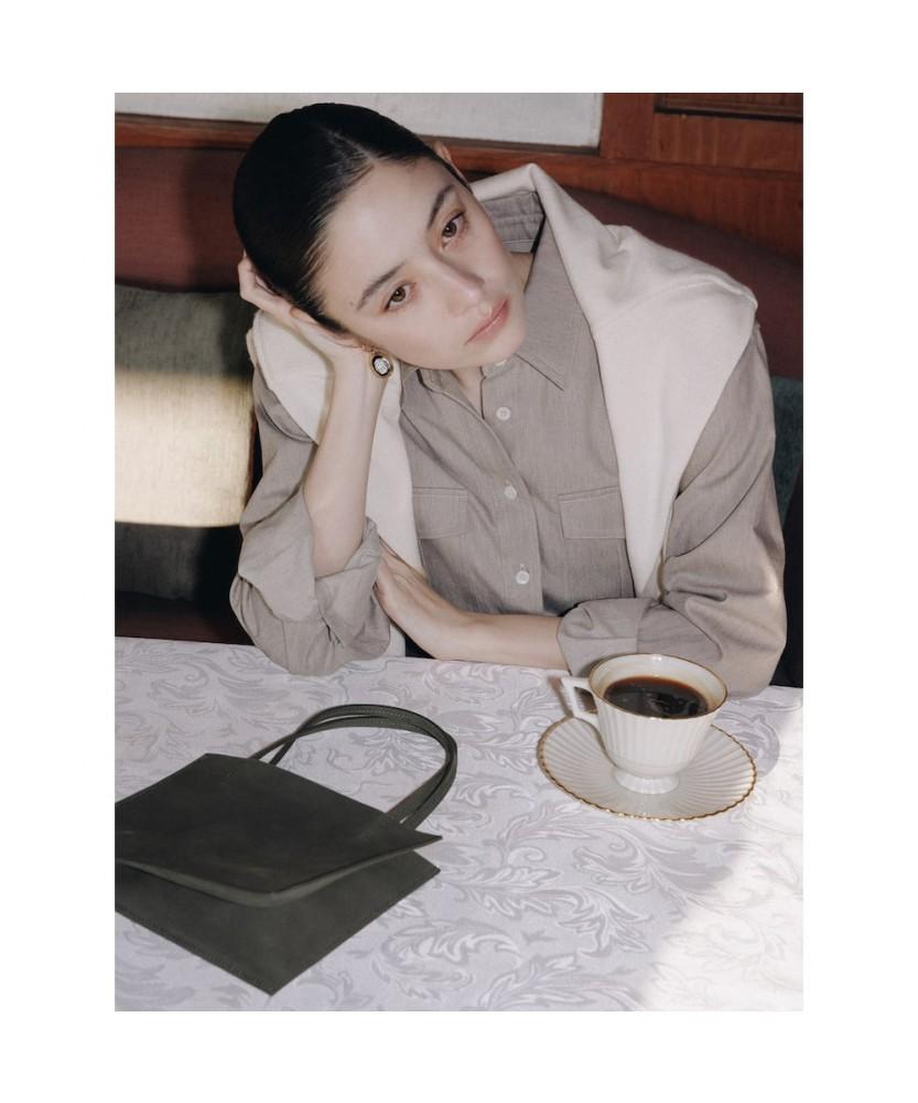 The Aperture Flip Bag_Suede Khaki (Ta62D4A05H)