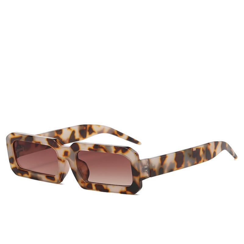 Trendy Luxury Rectangle Sunglasses Vintage Fashion Designer Sun Glasses with UV400 Protection for Men and Women PC Frame