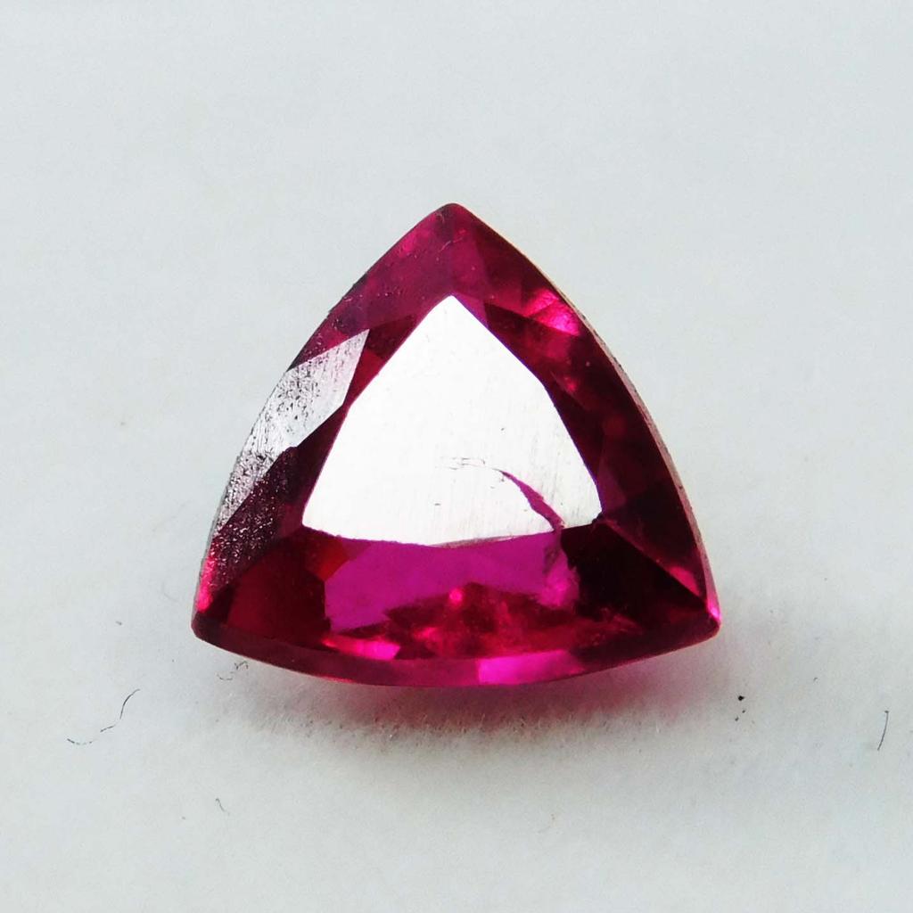 Natural Red Ruby Loose Gemstone Trillion Cut 8.32 ct for Jewelry Making and Gem Collections