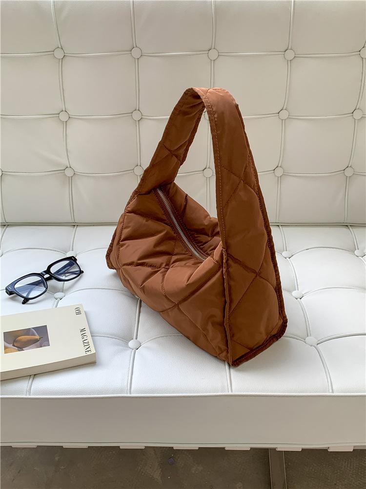 Autumn and Winter Women's Bags Large Capacity Soft Down Cloud Bags Nylon Shoulder Bags Women's Niche Cotton Clothes Rhombus Handbag