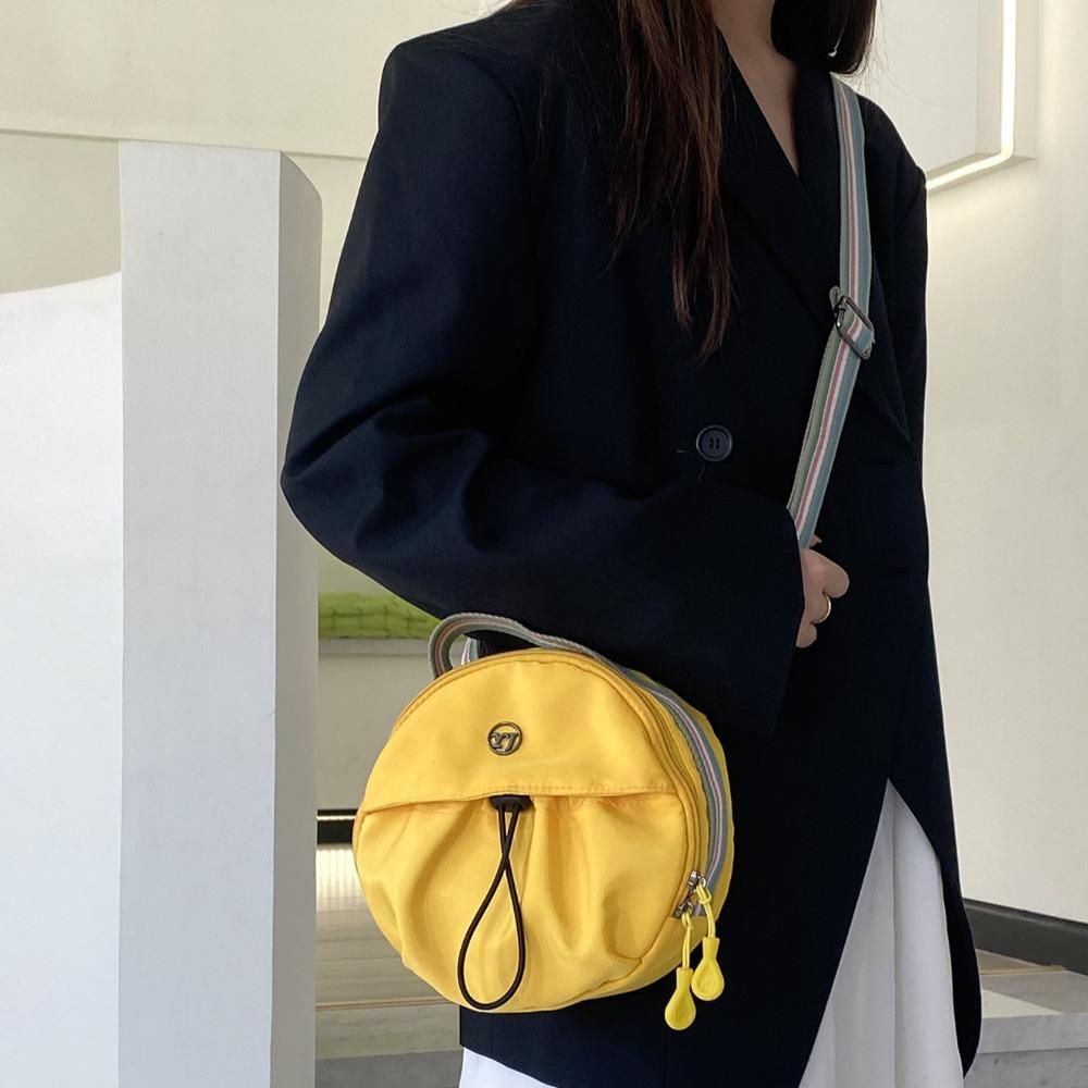 Casual Mobile Phone Storage Bag Nylon Round Crossbody Bag Simple Small Round Backpack Outdoor