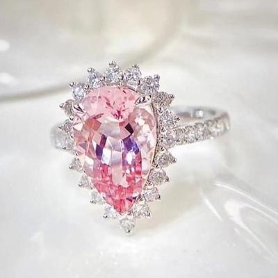 New Pear Shape Pink Cubic Zirconia Wedding Bands Women's Rings Silver Color Exquisite Anniversary Gift Luxury Fashion Jewelry
