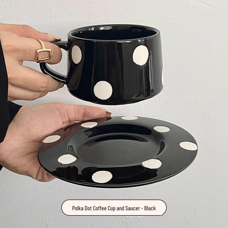Nordic Retro Ceramic Mug Set