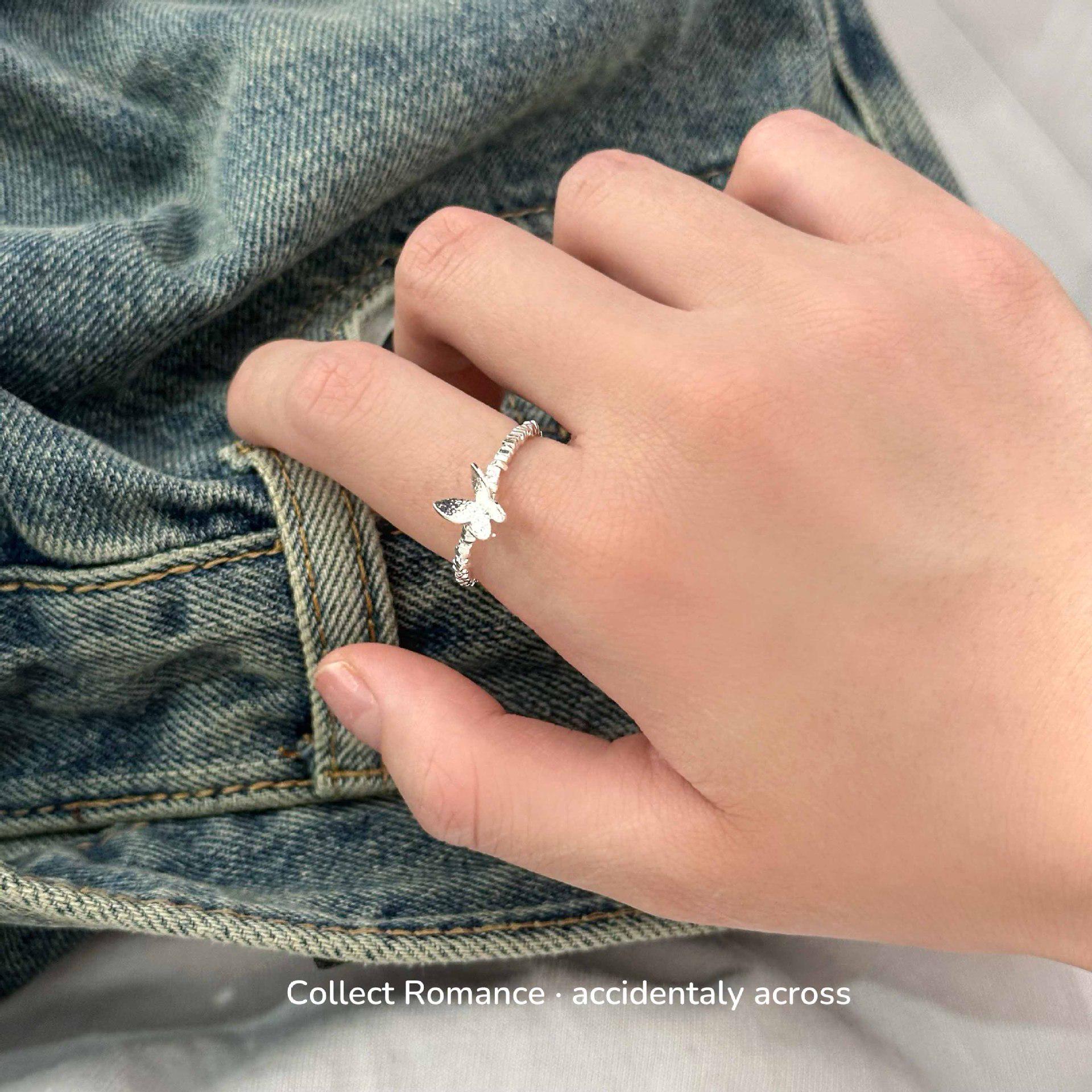 

Элегантный серебряный браслет-кольцо с бабочкой в стиле Мори: Уникальные, универсальные и модные женские украшения