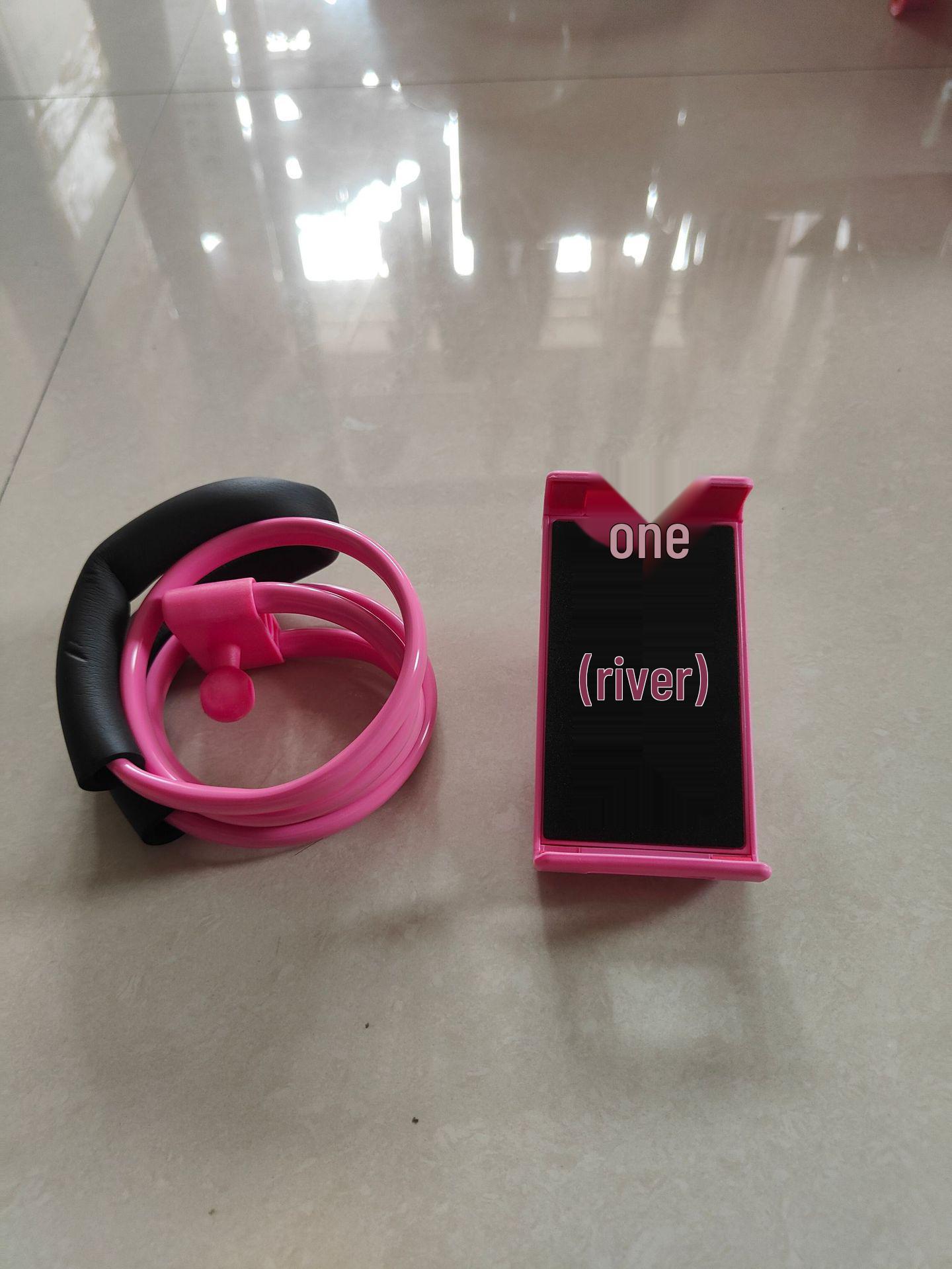 

X Adjustable Neck-Hanging Smartphone Holder & Stand for Bedside or Car Use рожевий