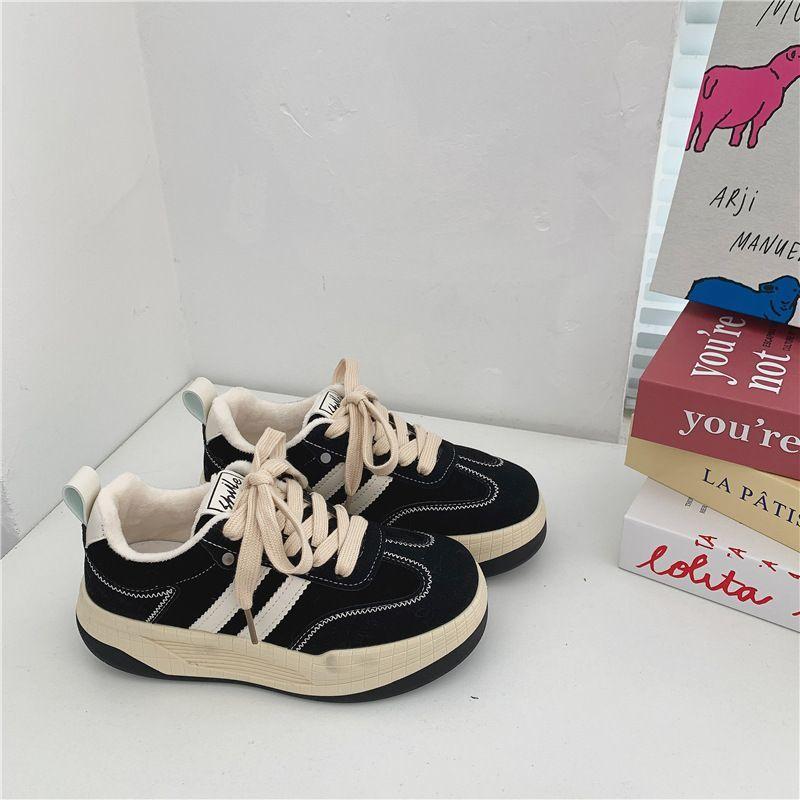 

Взрыв кроссовок весна 2025 новая платформа на танкетке ретро папины повседневные спортивные туфли Форрест Гамп немецкие тренировочные туфли 40 чёрный