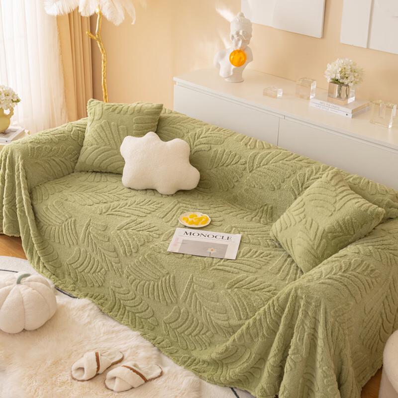 

Guanzhuojia Winter Plush Anti-Scratch Sofa Cover 180x130cm