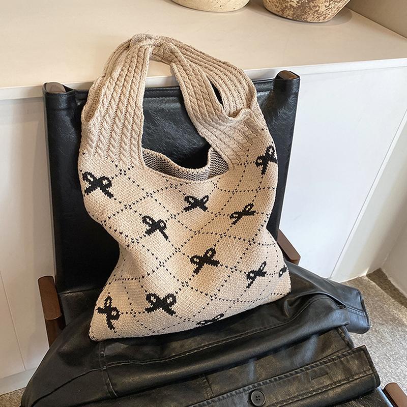 

Handbags Female Large Capacity Totes Bag Women Shoulder Bag Summer Beach Bag Casual Hollow Out Woven Shopping Bag Gifts