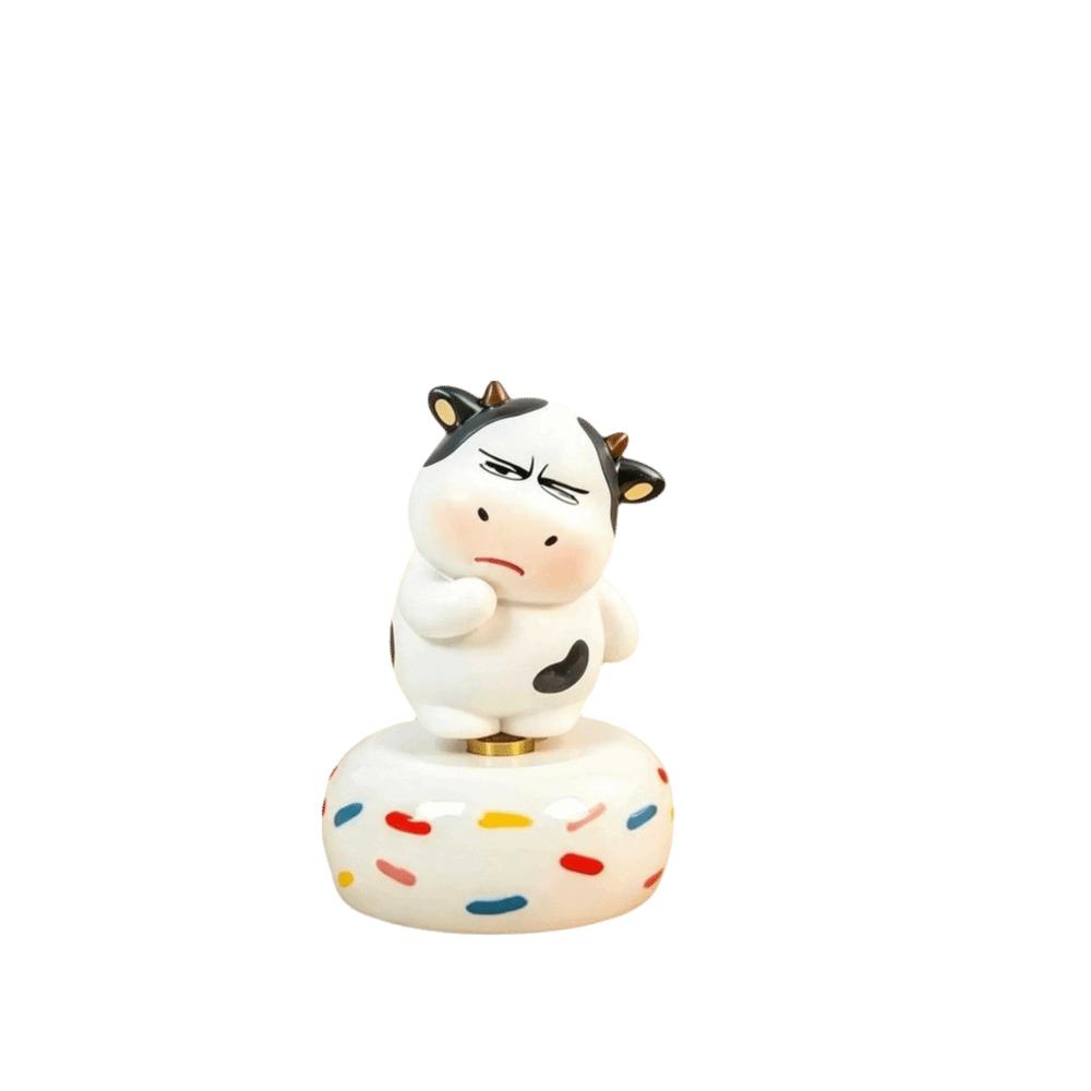 Aggrieved Grass Cow Figure Cute Center Console Decoration Calf Car Ornament Car