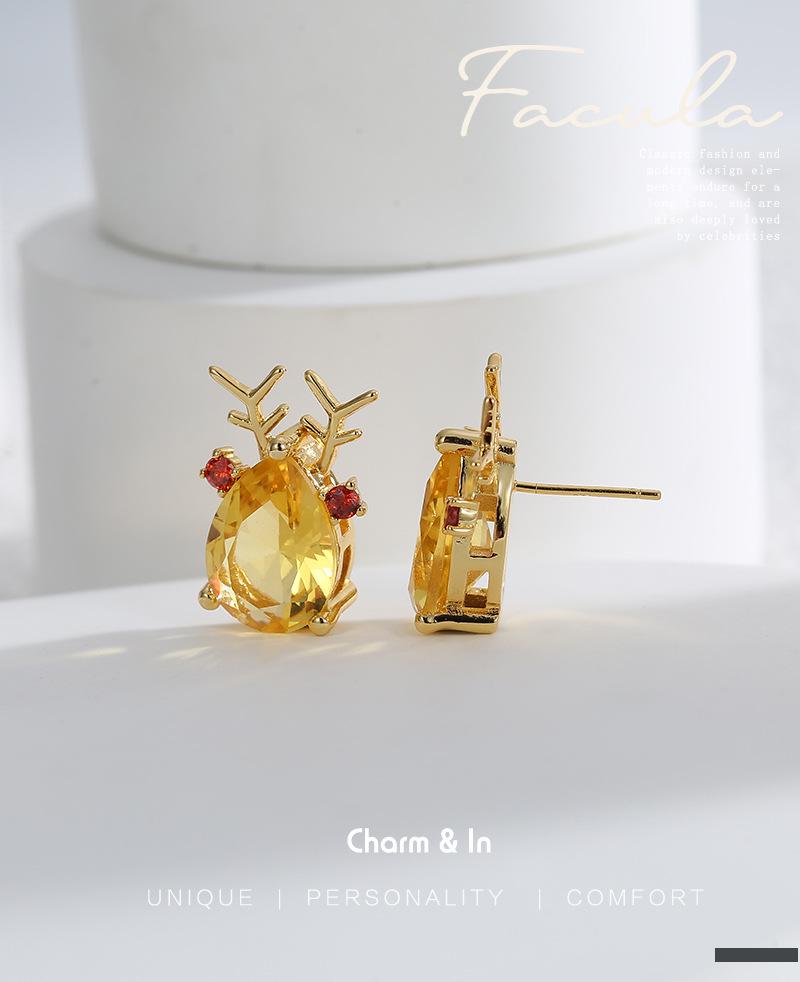 E0532 Christmas Reindeer Zircon Stud Earrings, Women's Gold-Plated Copper, European and American Festive Style.