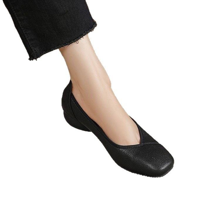 Popular comfortable thick heel single shoes women's autumn 2025 new low heel soft leather women's shoes soft sole one pedal Doudou shoes