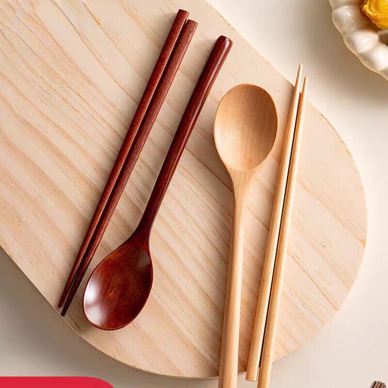 ZISIZ Natural Wood Chopsticks and Spoon Set