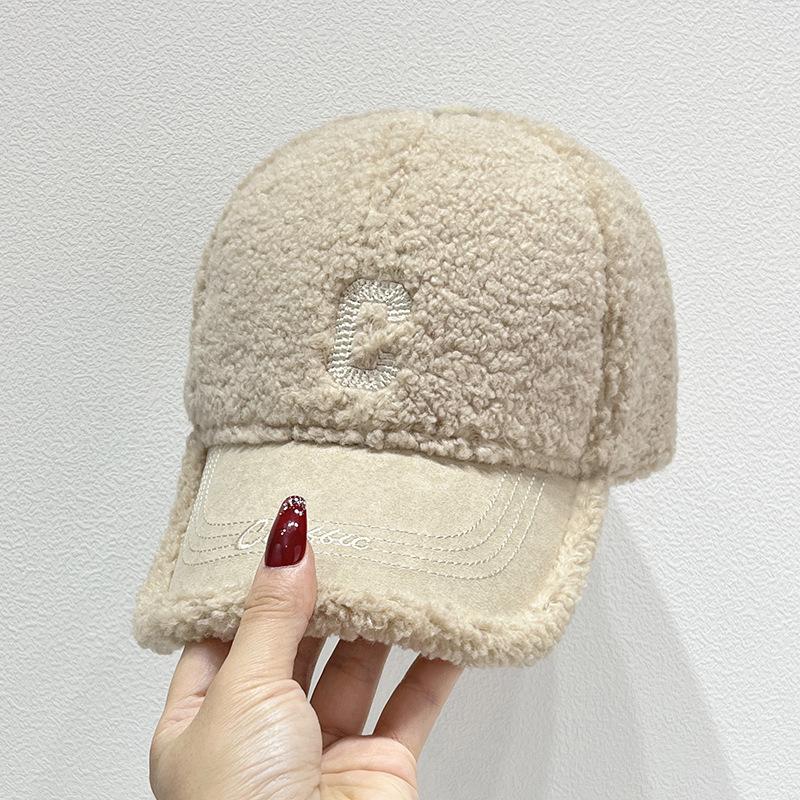 Unisex-Baseballkappen mit aufgestickten Buchstaben, Futter aus Polyester-Fleece, verstellbare gebogene Krempe, leichte, warme Freizeitmützen für Outdoor-Sportarten, von Hand waschbar