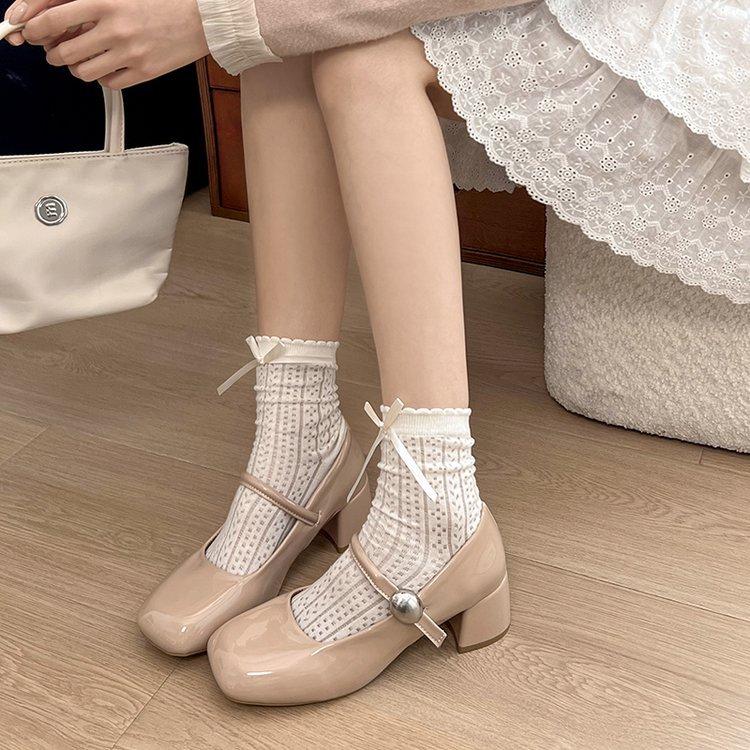 Version cuir souple~ Chaussures Mary Jane à bout carré français pour femmes 2025 nouveau tempérament belles talons hauts à talons épais chaussures simples noires