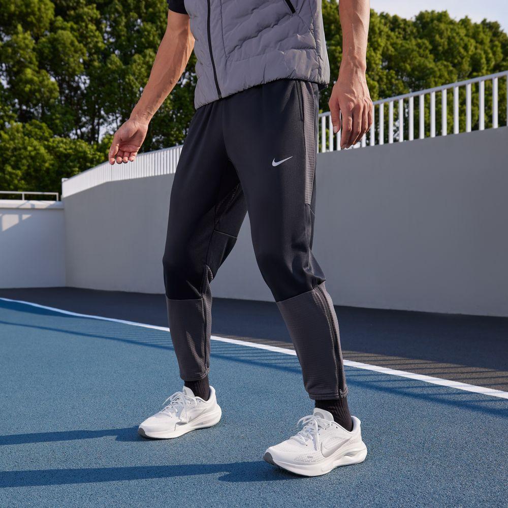 Nike Therma FIT Sports Pants Men s M