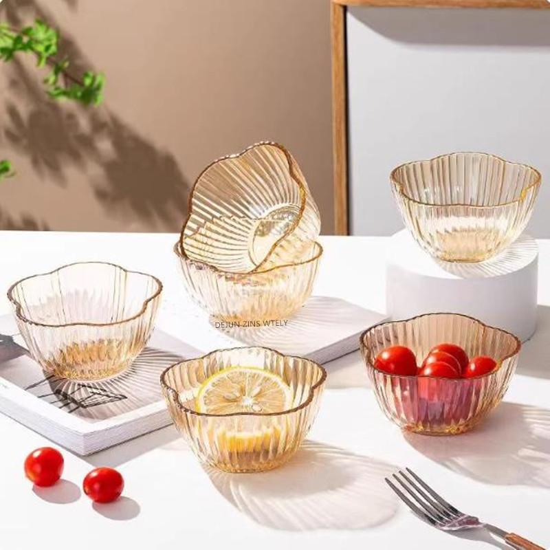 4Pcs Glass Soy Sauce Saucers High-quality Flower-shaped Seasoning Bowls Exquisite Fruit Cake Container Kitchen Tomato Sauce Bowl
