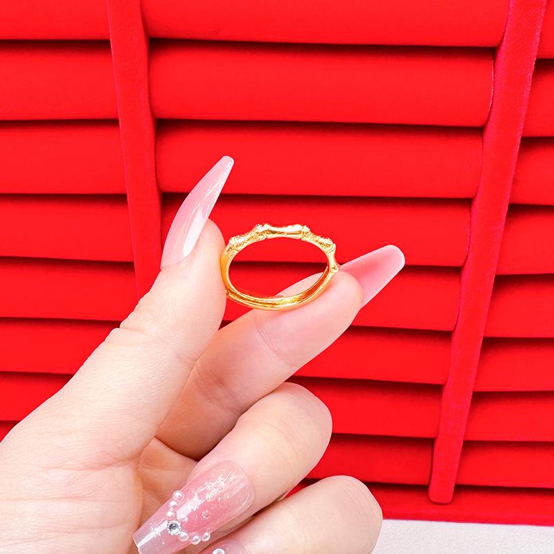Exquisite Sand Gold Open Ring for Women: High-End Niche Design, Light Luxury Style, Long-Lasting Color, Imitation Gold.