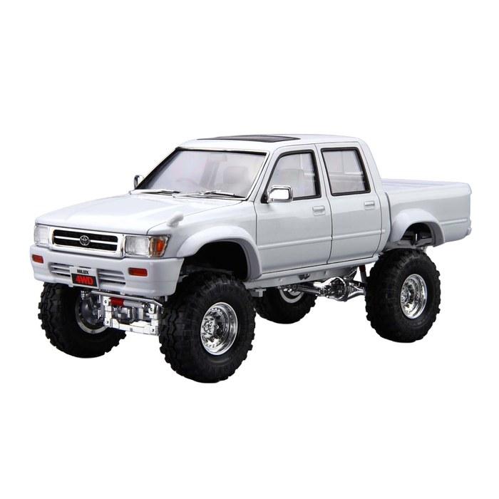 AOSHIMA Tuned Car LN107 Hilux Pickup Double Cab Lifted '94 (Toyota) 1/24 Scale Plastic Model White