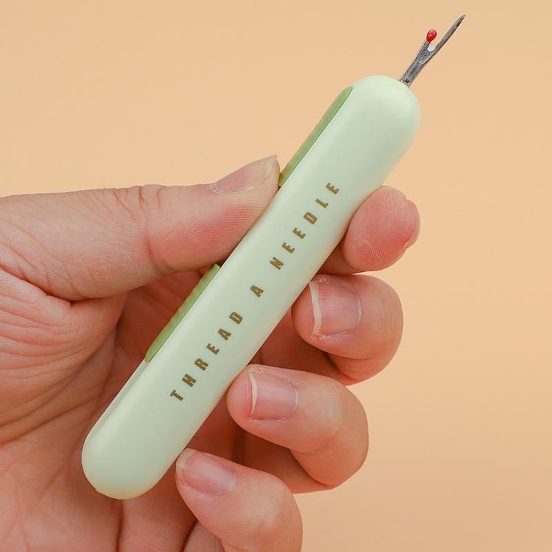 3 in 1 Needle-threaders with Seam Ripper Retractable Threading Seam Remover Tool for Sewing Crafting Embroidery Accesories