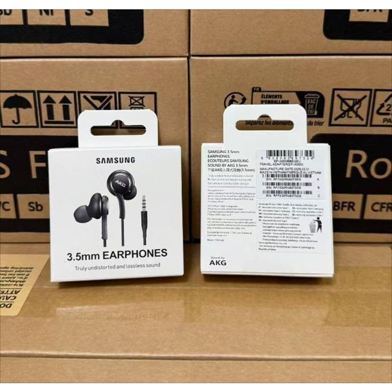 

Samsung EO-IG995 AKG 3,5 ММ НАУШНИКИ Внутриканальные наушники с пассивным шумоподавлением AKG 3,5 ММ НАУШНИКИ чёрный