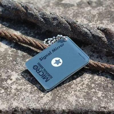 Multifunctional Outdoor Camping Survival Signal Mirror