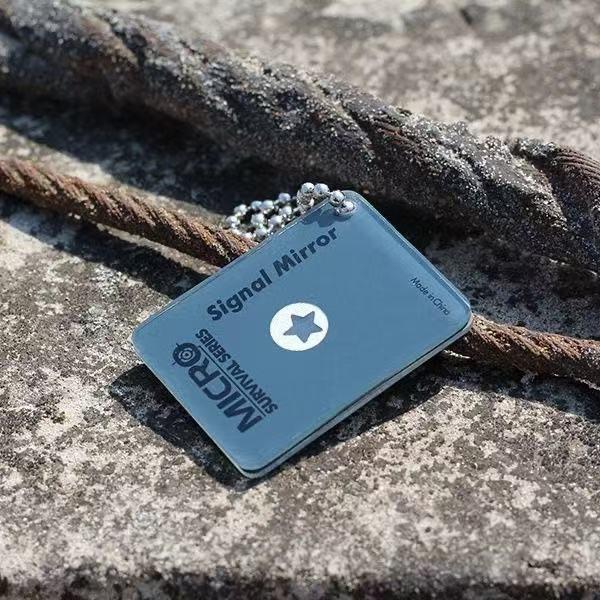 Multifunctional Outdoor Camping Survival Signal Mirror