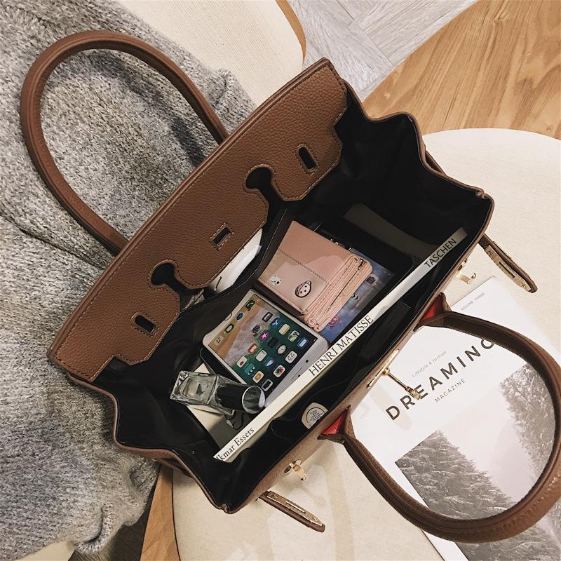 2020 Lock Handbag Fashion Lychee Pattern Single Shoulder Diagonal Platinum