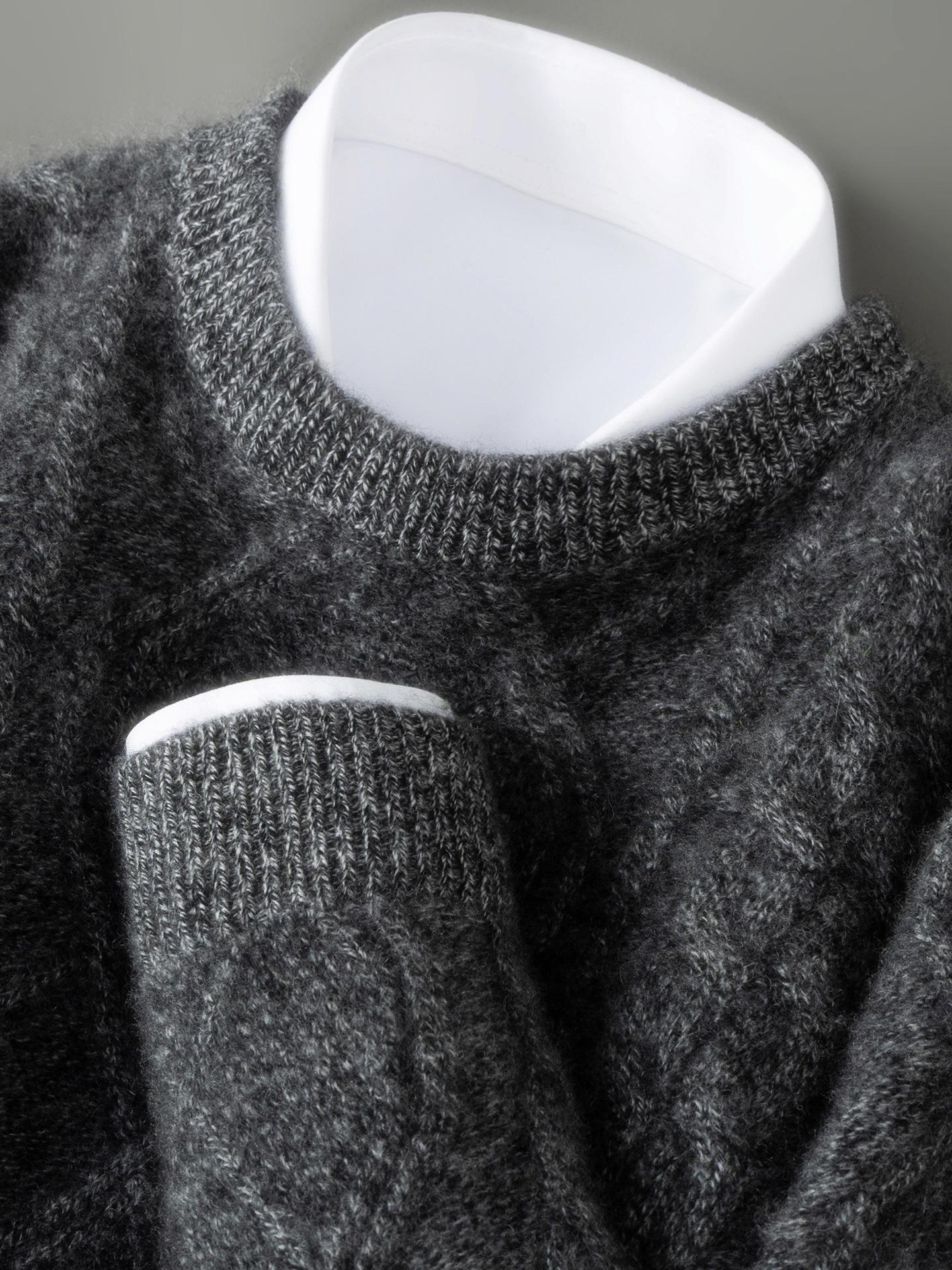 Three-Strand Thick Men s Wool Cable Knit Pullover – Round Neck, Loose, Plus Size for Autumn/Winter L