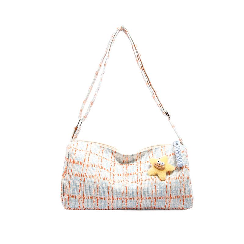 Small Fresh Girl Velvet Shoulder Bag Women'S Versatile Casual Cylinder Pillow Bag Large Capacity Messenger Women'S Bag